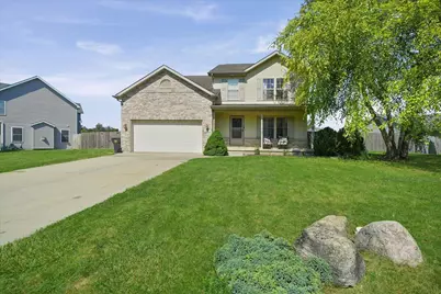 328 Pepper Creek Drive, Valparaiso, IN 46385 - Photo 2