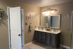 9942 Forest St, Dyer, IN 46311 - Photo 20