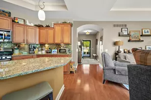 3074 Indian Summer Cir, Valparaiso, IN 46385 - Photo 6