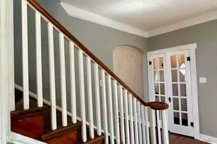 6548 Jefferson Ave, Hammond, IN 46324 - Photo 4