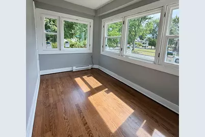 6548 Jefferson Avenue, Hammond, IN 46324 - Photo 8