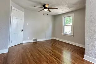 6548 Jefferson Ave, Hammond, IN 46324 - Photo 24
