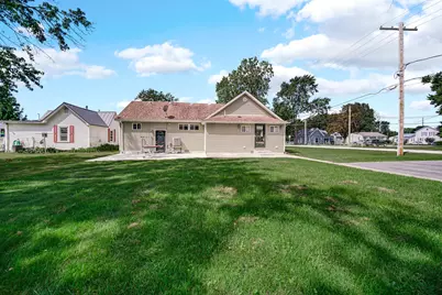 821 N Webster Street, Rensselaer, IN 47978 - Photo 14