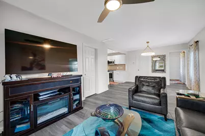 821 N Webster Street, Rensselaer, IN 47978 - Photo 6