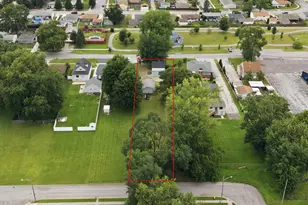 3846 173rd St, Hammond, IN 46323 - Photo 2