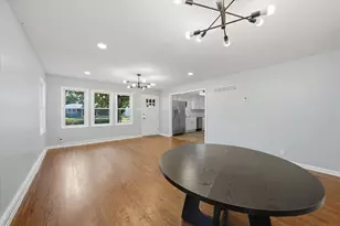 1020 E 61st Ave, Merrillville, IN 46410 - Photo 8