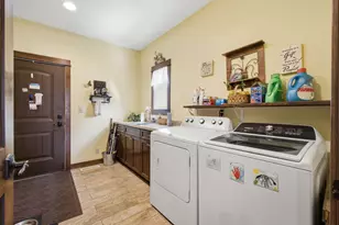 9650 N 250 E, Wheatfield, IN 46392 - Photo 20