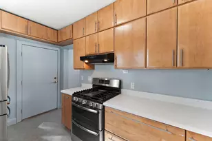255 Jefferson St, Valparaiso, IN 46383 - Photo 10