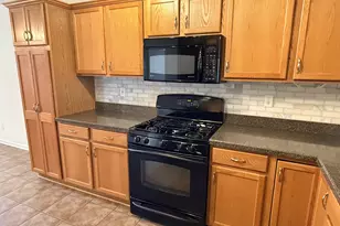 10653 Keystone Ln, Crown Point, IN 46307 - Photo 8