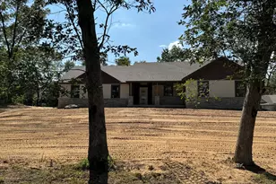 11149 Quail Run Dr W, Wheatfield, IN 46392 - Photo 2