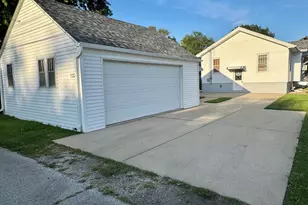 7132 Alexander Ave, Hammond, IN 46323 - Photo 2