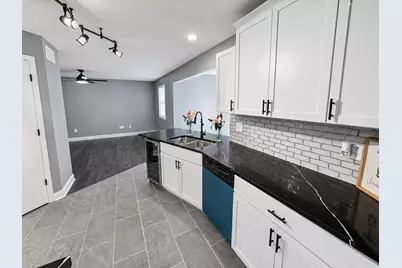 264 Pettibone Avenue, Crown Point, IN 46307 - Photo 6