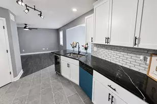 264 Pettibone Ave, Crown Point, IN 46307 - Photo 6