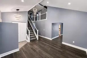 264 Pettibone Ave, Crown Point, IN 46307 - Photo 2