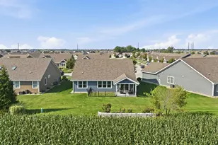 8069 Cranberry Dr, Saint John, IN 46373 - Photo 22