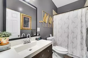704 Willow Ct, Hammond, IN 46320 - Photo 6