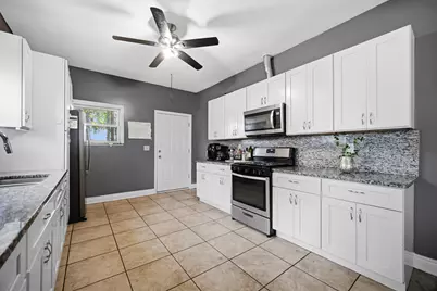 704 Willow Court, Hammond, IN 46320 - Photo 10