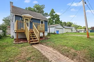 1705 N Longshore Dr, Walkerton, IN 46574 - Photo 2