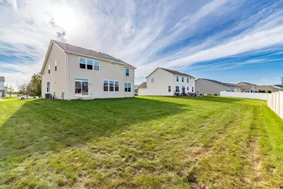 10461 Pine Lane, Saint John, IN 46373 - Photo 6