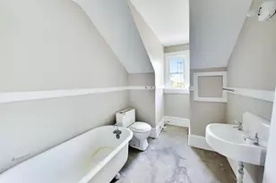 831 Washington St, Michigan City, IN 46360 - Photo 32