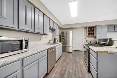 809 W 126th Court, Crown Point, IN 46307 - Photo 10