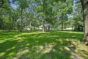 11349 N Oak Ct, Wheatfield, IN 46392 - Photo 32