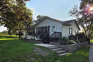 12428 Gibson St, Crown Point, IN 46307 - Photo 2