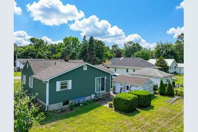 803 E Lake Street, Knox, IN 46534 - Photo 2