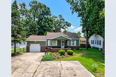 803 E Lake Street, Knox, IN 46534 - Photo 1