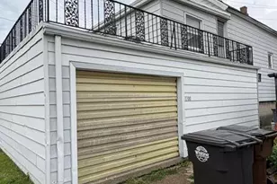 1700 Oliver St, Whiting, IN 46394 - Photo 16