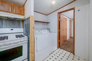 307 S Chestnut St, Earl Park, IN 47942 - Photo 14