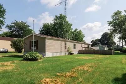 307 S Chestnut Street, Earl Park, IN 47942 - Photo 2