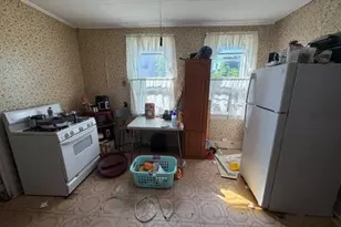1602 Franklin St, Michigan City, IN 46360 - Photo 2