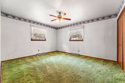 6611 W 1350 N, Demotte, IN 46310 - Photo 24