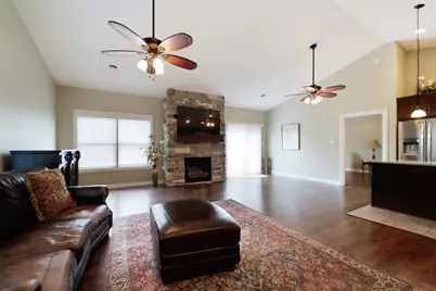 9389 W 107th Place, Saint John, IN 46373 - Photo 2
