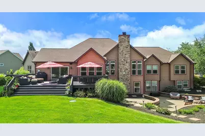 141 S Belgian Court, Valparaiso, IN 46383 - Photo 4
