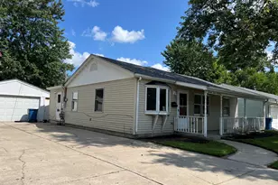 7717 Chestnut Ave, Hammond, IN 46324 - Photo 2