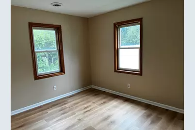7717 Chestnut Avenue, Hammond, IN 46324 - Photo 10