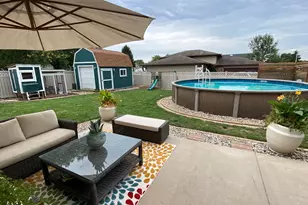 1425 W 97th Pl, Crown Point, IN 46307 - Photo 8