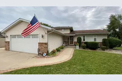 1425 W 97th Place, Crown Point, IN 46307 - Photo 1