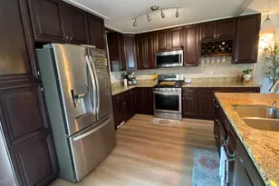 1425 W 97th Pl, Crown Point, IN 46307 - Photo 14