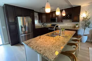 1425 W 97th Pl, Crown Point, IN 46307 - Photo 2