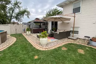 1425 W 97th Pl, Crown Point, IN 46307 - Photo 76