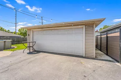 7642 Montana Avenue, Hammond, IN 46323 - Photo 6