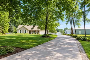 7901 N 300 E, Rolling Prairie, IN 46371 - Photo 4