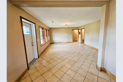 2813 New Hampshire Street, Lake Station, IN 46405 - Photo 4