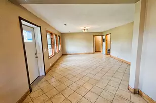 2813 New Hampshire St, Lake Station, IN 46405 - Photo 4
