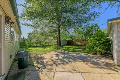 9416 W 142nd Avenue, Cedar Lake, IN 46303 - Photo 14