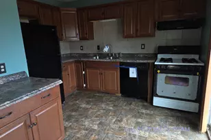 6015 Polk Ct, Merrillville, IN 46410 - Photo 10