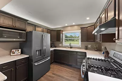 130 S 300 W, Valparaiso, IN 46385 - Photo 8